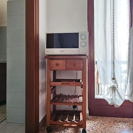 La Casa Di Nonna Gina Appartamento Alba (Piedmont)