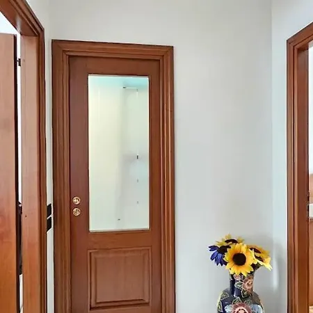 La Casa Di Nonna Gina Appartamento Alba (Piedmont)