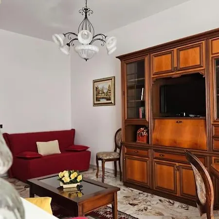La Casa Di Nonna Gina * Alba (Piedmont)