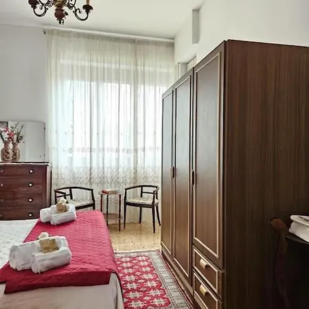 La Casa Di Nonna Gina * Alba (Piedmont)