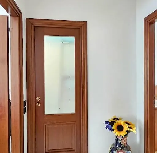 La Casa Di Nonna Gina Апартаменты Альба