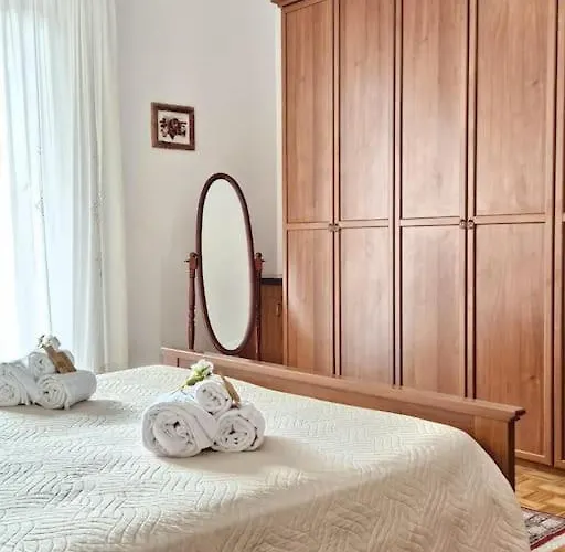 La Casa Di Nonna Gina Апартаменты *
